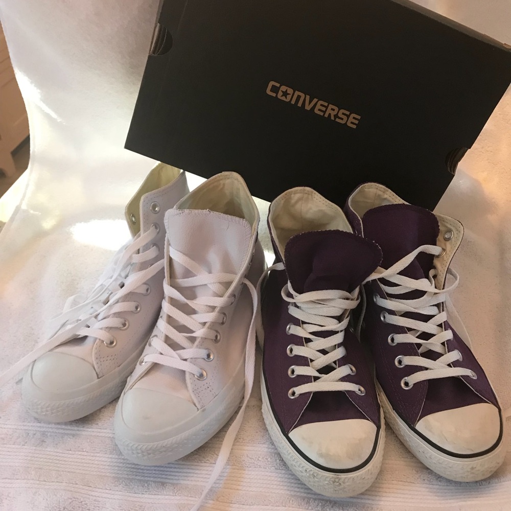 2 pair converse sneakers!